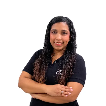 Retrato de Emilia Mejía, Analista de Impacto Cualitativo en Cubo Social