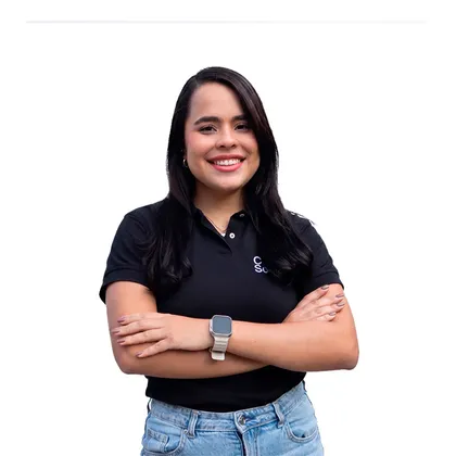 Retrato de Kris Hernández, Analista de Impacto Cuantitativo en Cubo Social